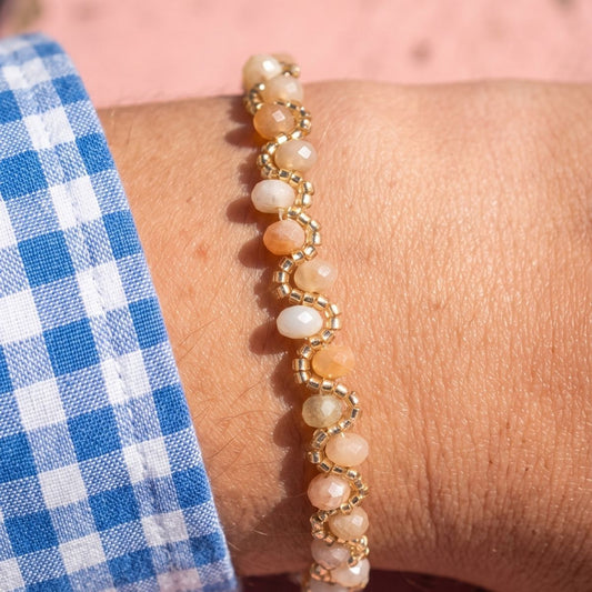 Bracelet Maya pêche quartz teinté tressé perles Miyuki dorées femme L'Atelier Rochelais