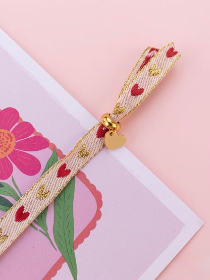 Atelier créatif — Je compose mon bracelet en tissu à charms