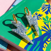 boucles_oreilles_femme_creoles_interchangeables_eclairs_resine_argent_pailletee_atelier_rochelais la rochelle