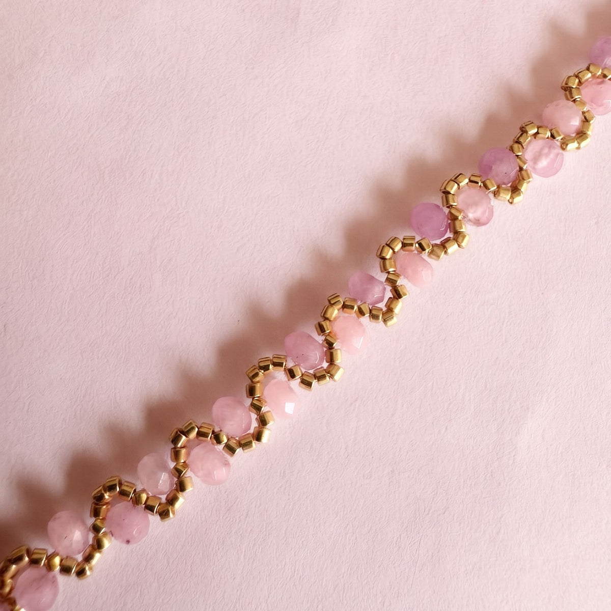 Bracelet Maya lilas quartz teinté acier inoxydable doré bijou La Rochelle