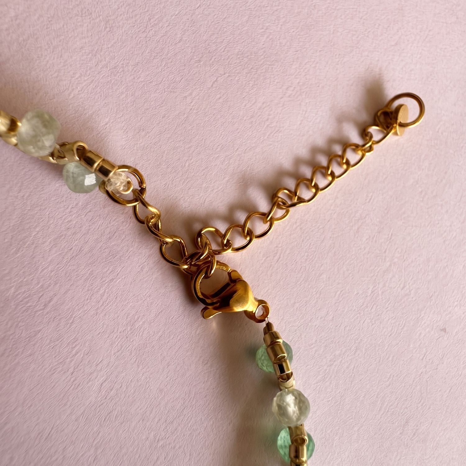Bracelet Maya vert quartz strawberry acier inoxydable doré bijou La Rochelle