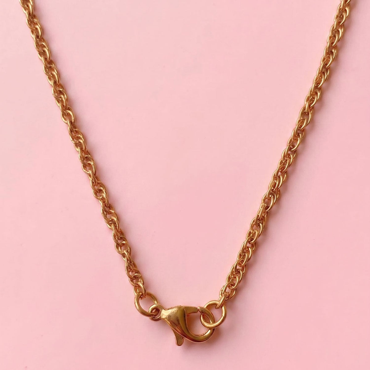 Collier Liv chaîne perlée dorée acier inoxydable bijou waterproof L'Atelier Rochelais